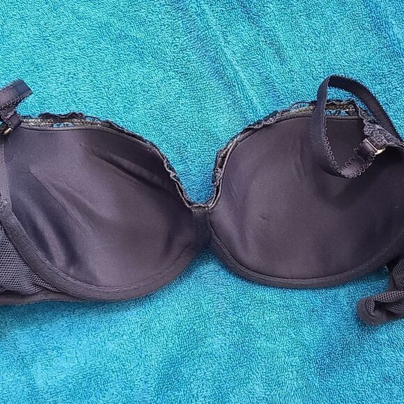 Victoria's Secret The Miracle Balconet - Picture 3 of 5